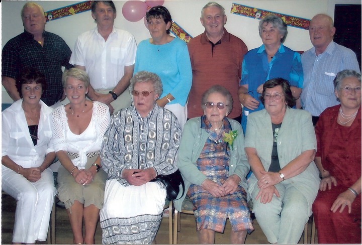 Centenarian Annie Ryan celebrates with her nephews and nieces from Dripsey