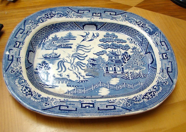 Willow Pattern Serving Platter